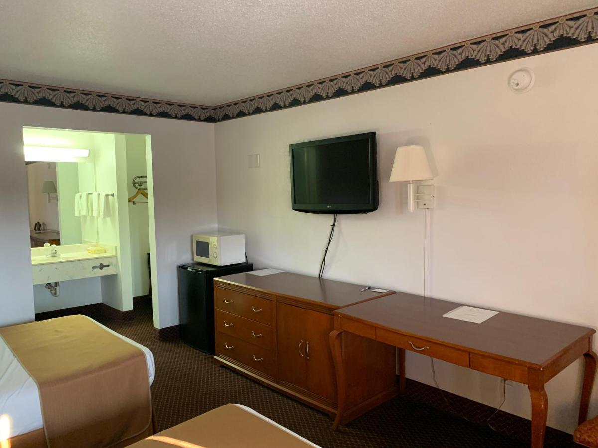 Americas Best Value Inn - Roxboro Exterior foto
