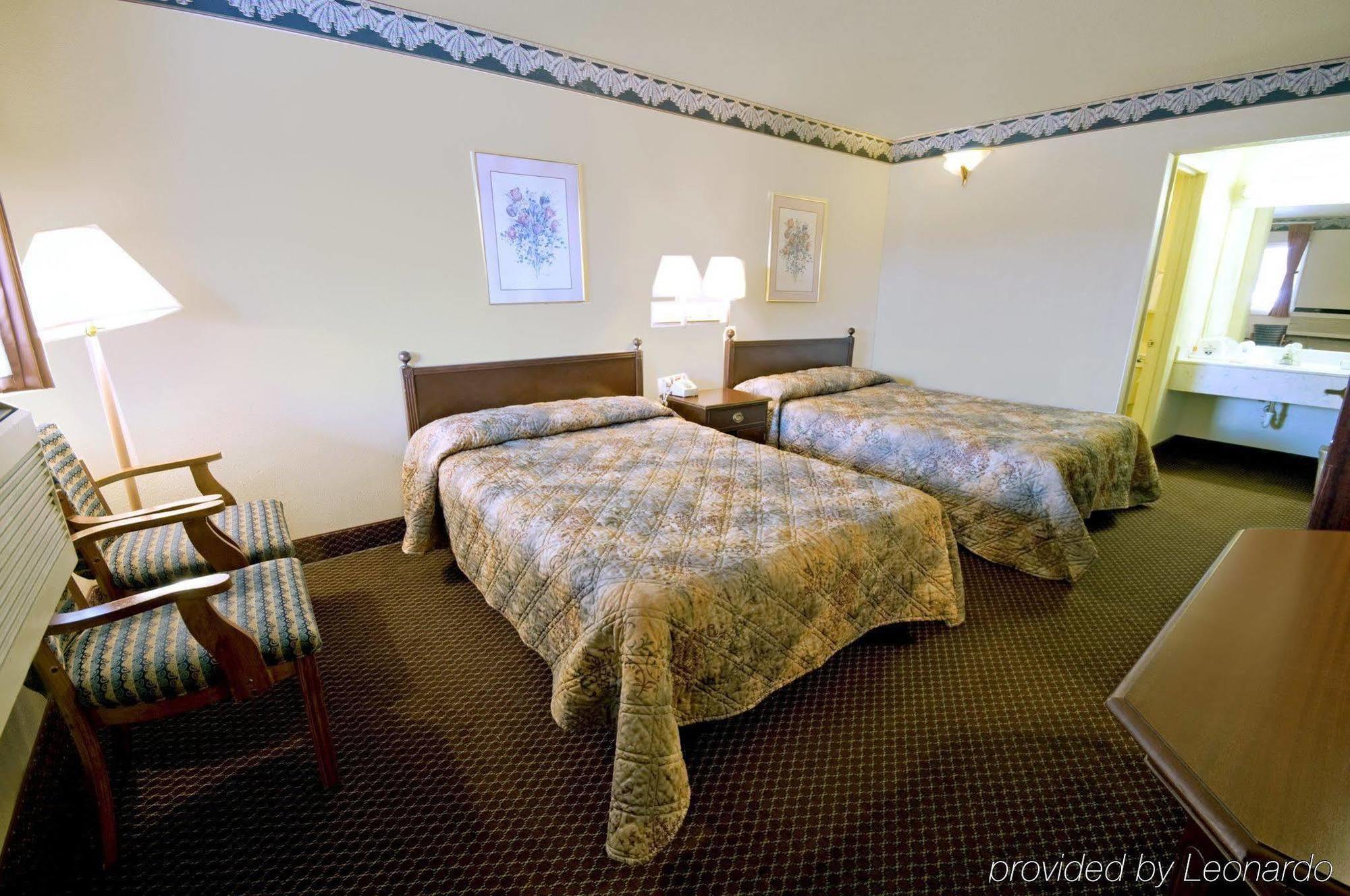 Americas Best Value Inn - Roxboro Quarto foto